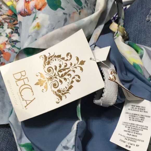 BECCA faux wrap floral tankini top. New - Picture 9 of 10